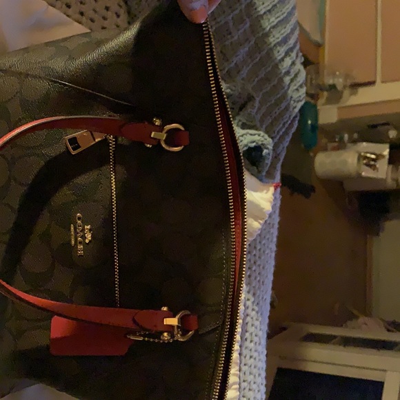 Coach Handbag - Picture 4 of 7